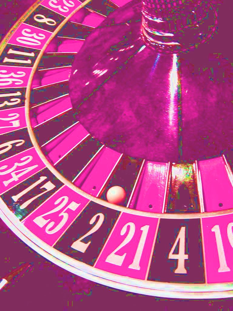 Mobile Gaming Is Rewriting the UK Entertainment Playbook, love casinos